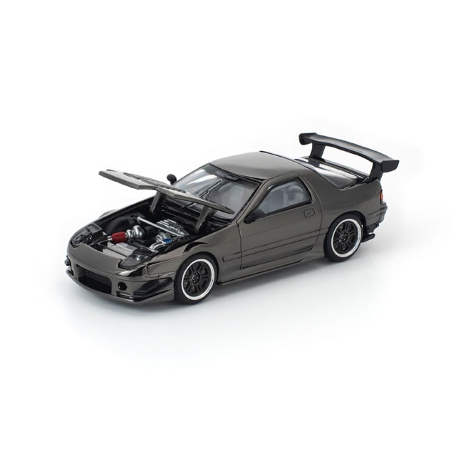 2_000000000402.jpg?1763373504