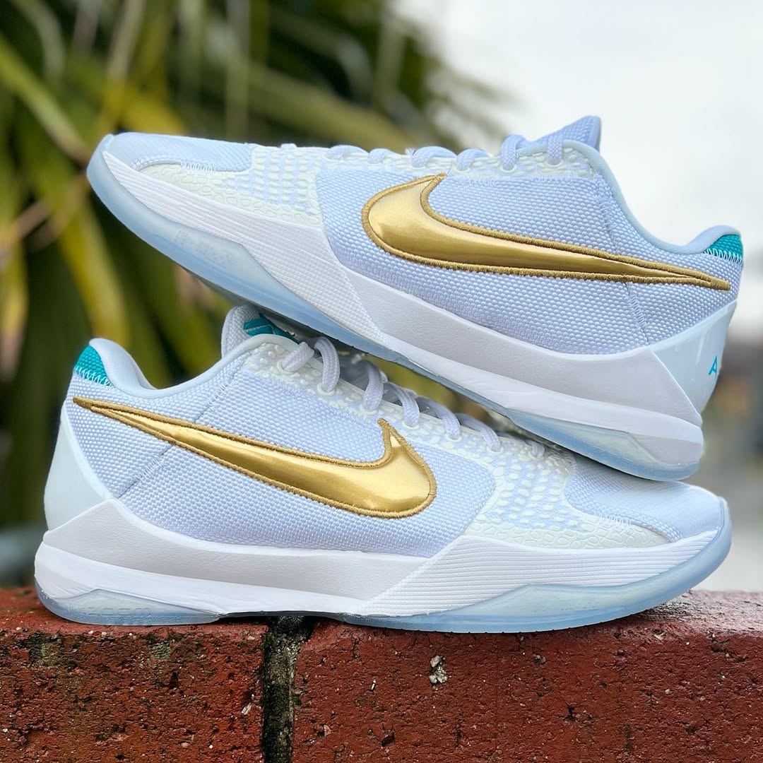 NIKE KOBE 5 PROTRO 'UNDEFEATED WHAT IF PACK' ナイキ コービー