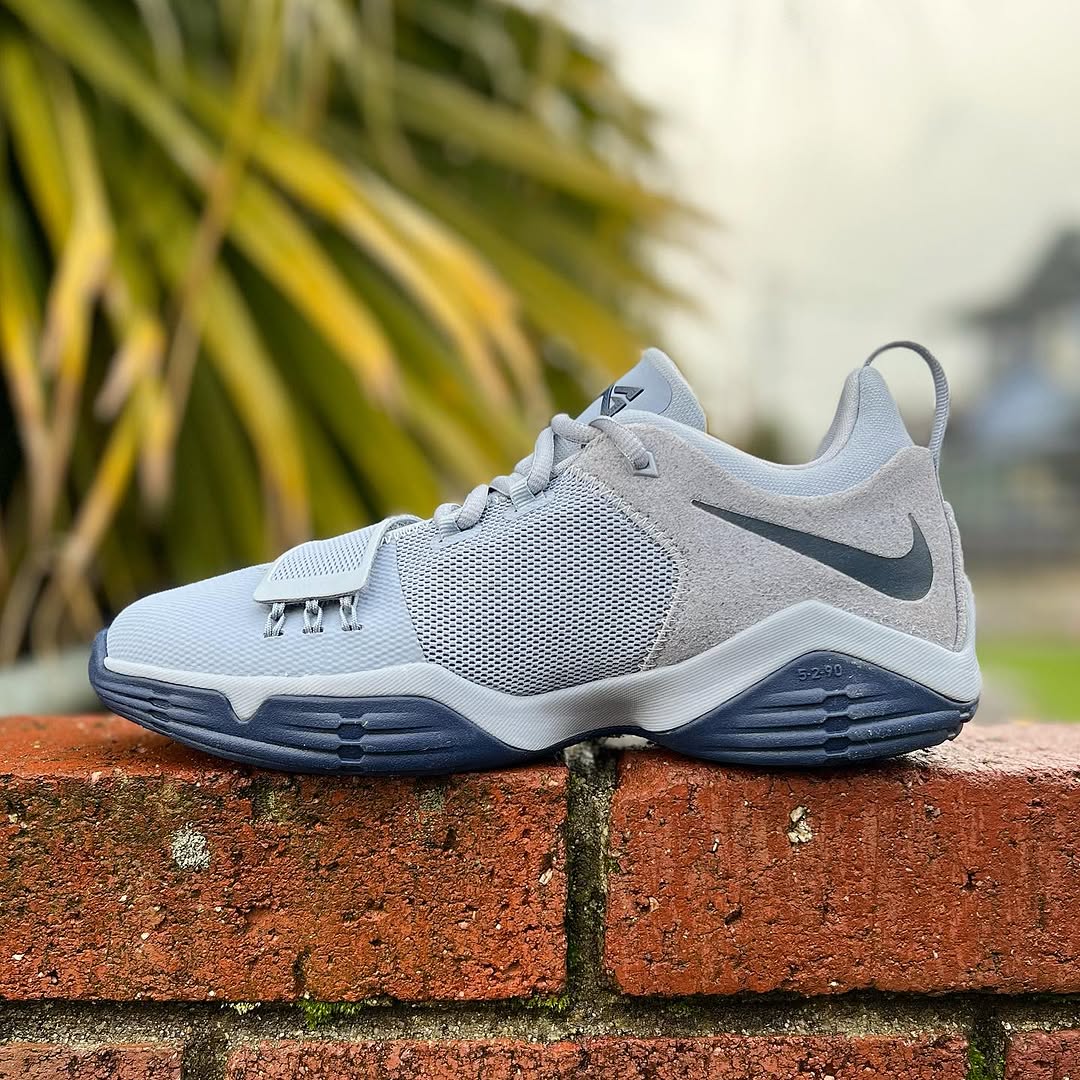 NIKE PG 1 GS 'GLACIER GREY' ナイキ ポール ジョージ 1 【BOY'S