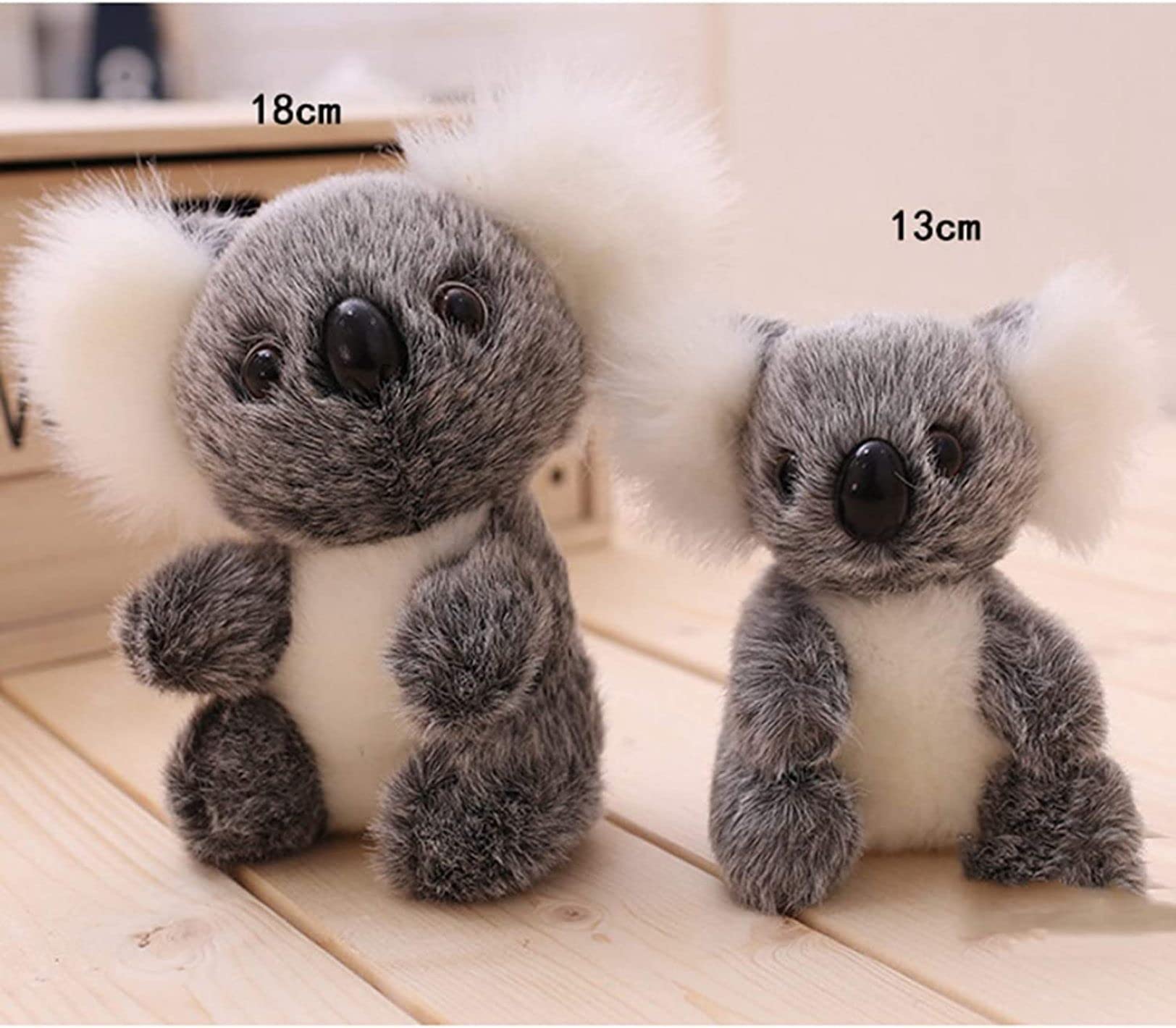 Amazon｜コアラぬいぐるみ 置物 グッズ ふわふわ抱き枕 キュート