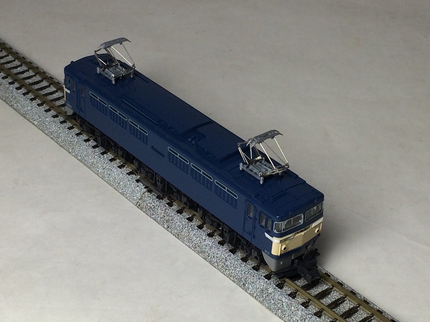 Amazon | KATO Nゲージ EF65 一般色 3032-2 鉄道模型 電気機関車