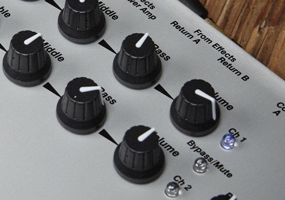 Diezel｜Zerrer Preamp | モリダイラ楽器