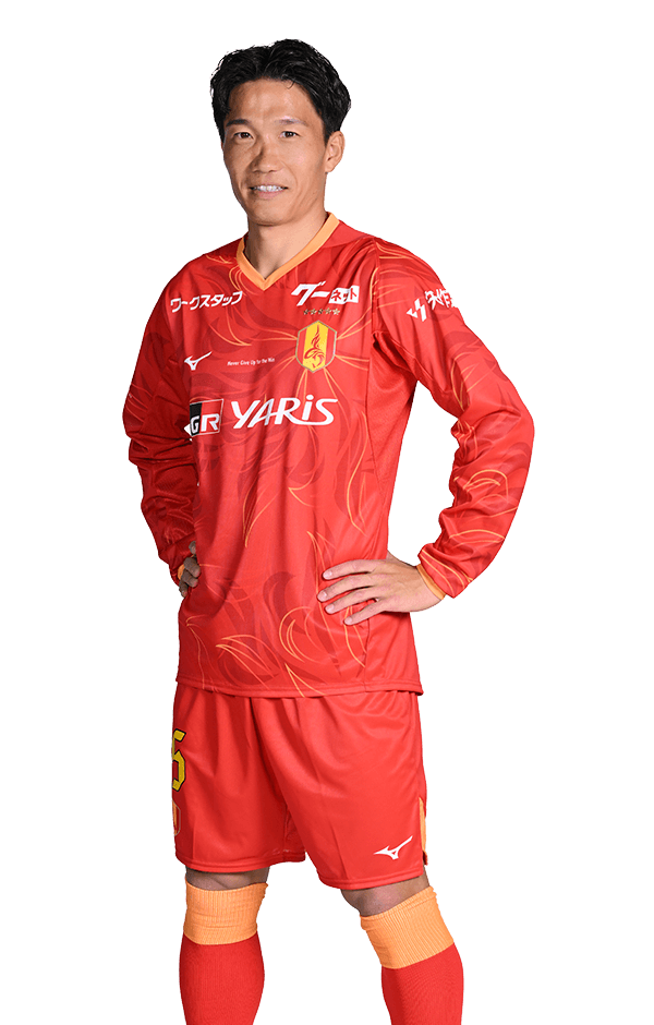 稲垣祥 | 選手・スタッフ | チーム | 名古屋グランパス公式サイト