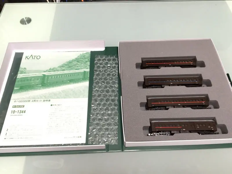KATO 10-1344 オハ32000形 入線です | NGaugeJP - 横濱模型 | 鉄道模型
