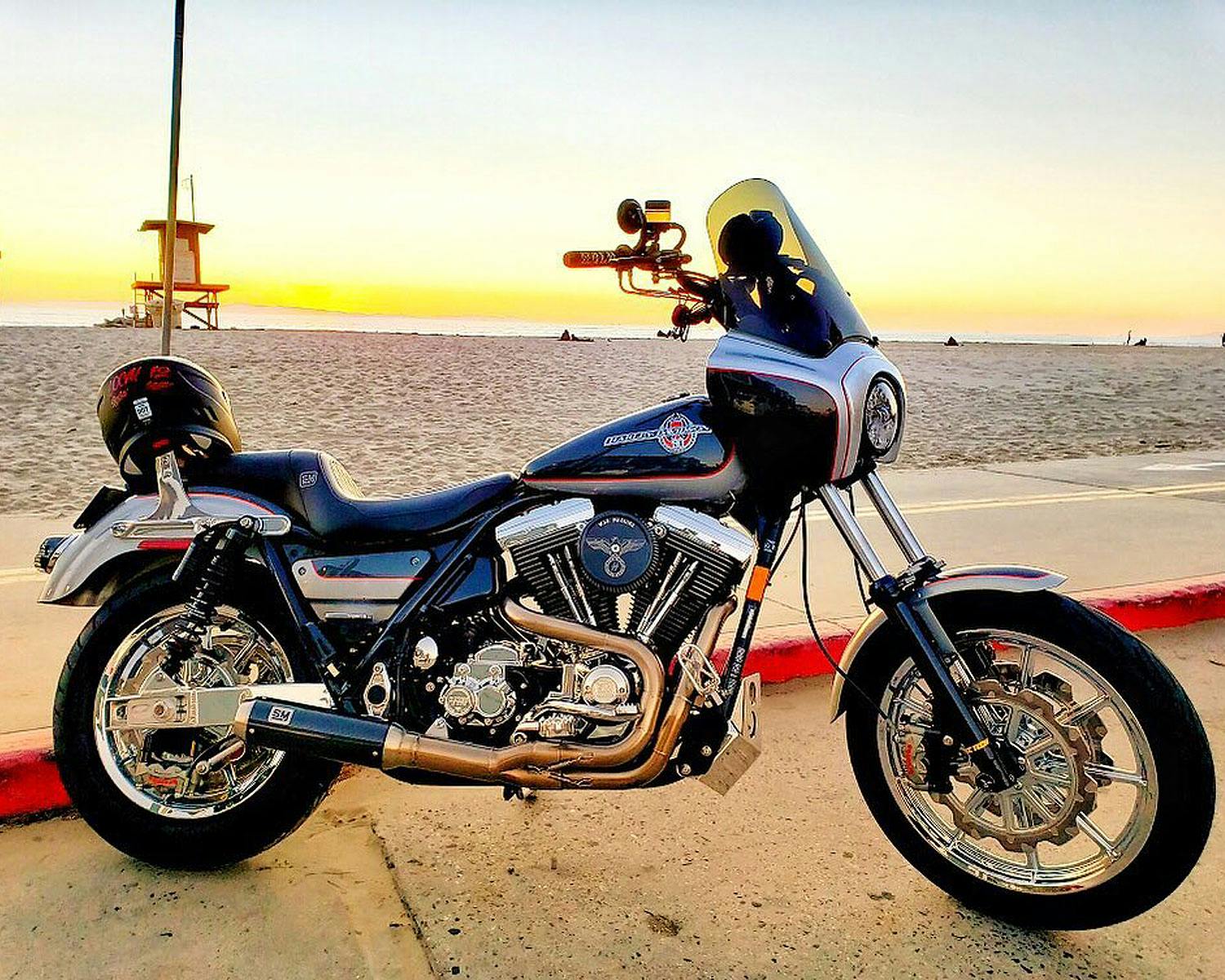 ハーレー用パーツ カスタムパーツの通信販売 ネオファクトリー