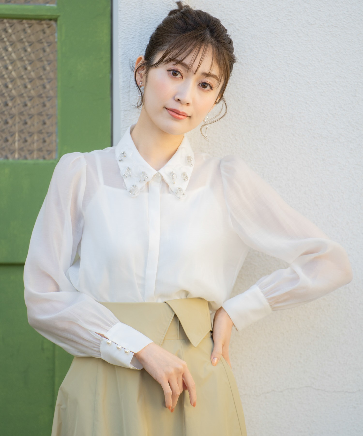 襟モチーフブラウス | シャツ・ブラウス | NOELA OFFICIAL WEB STORE