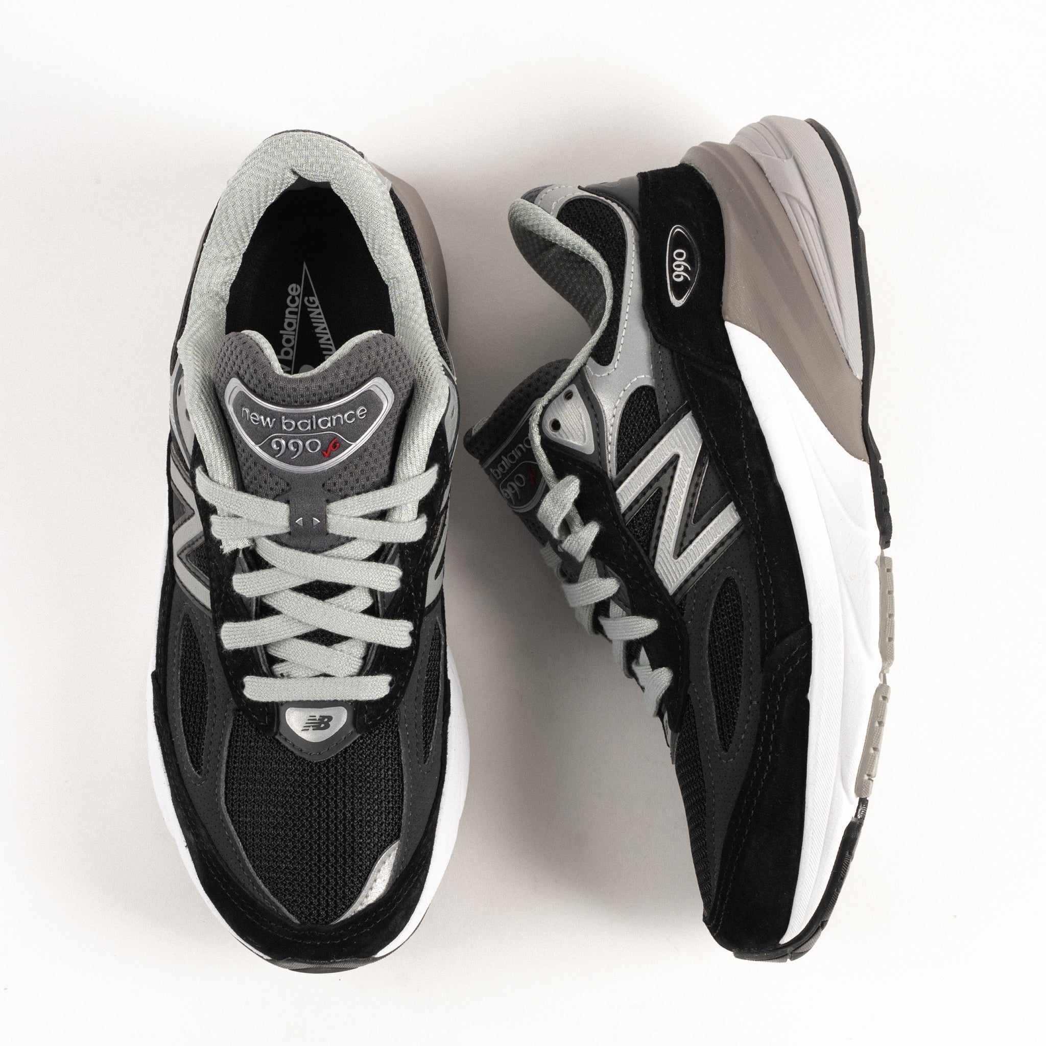 THE 990 V6 New Balance/Women's - BLACK - SUEDE – Plaza Shoe Store