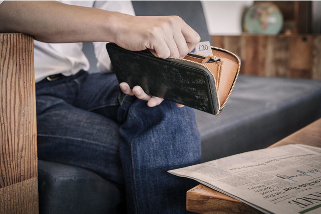 D2Cレザーブランド『crafsto』、長財布に新色追加で8色展開へ