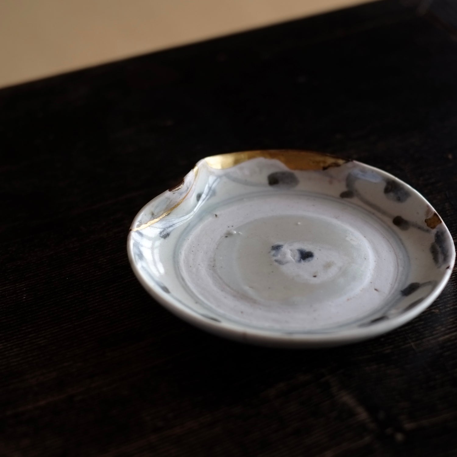 古伊万里 波佐見焼 くらわんか平皿 (江戸中-後期) – 逢季荘