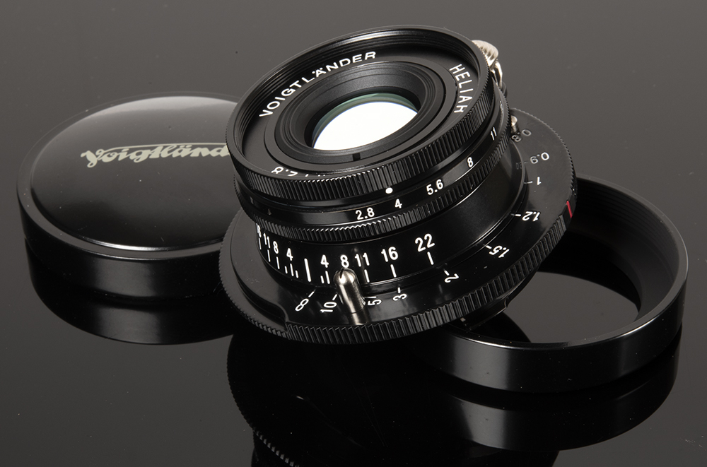 Voigtlander 40mm f/2.8 VM Black Paint