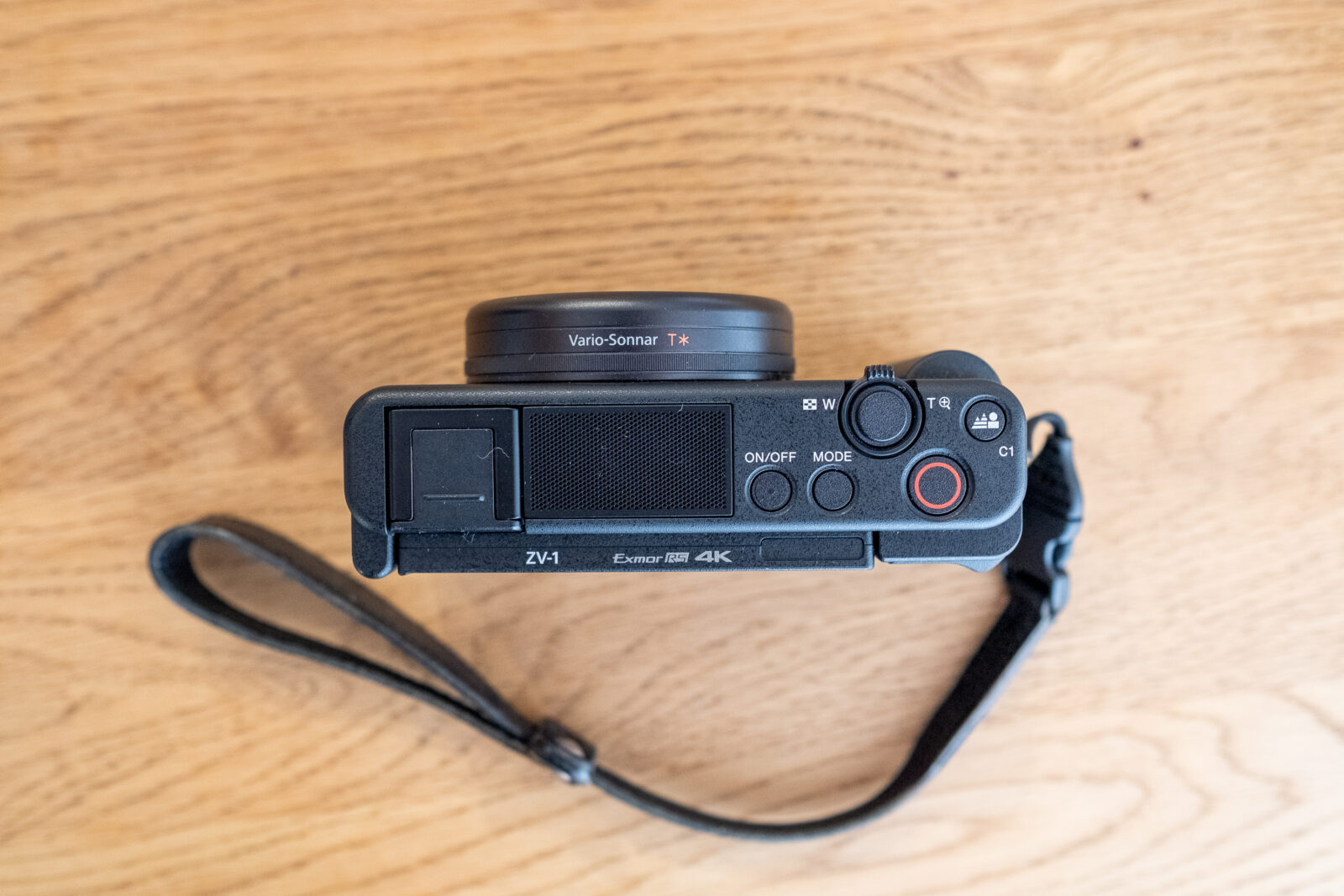 VLOGカメラ「SONY ZV-1」は写真もいける？動画専用機で写真を撮って