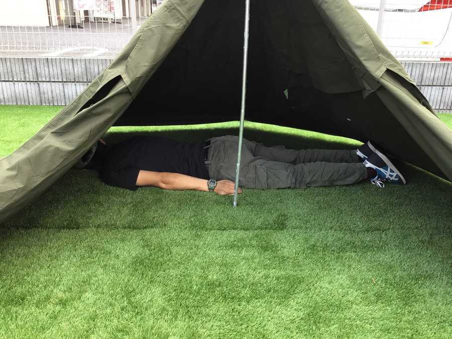 ソロキャンプ買取】軍幕！ポーランド軍のポンチョテントが入荷