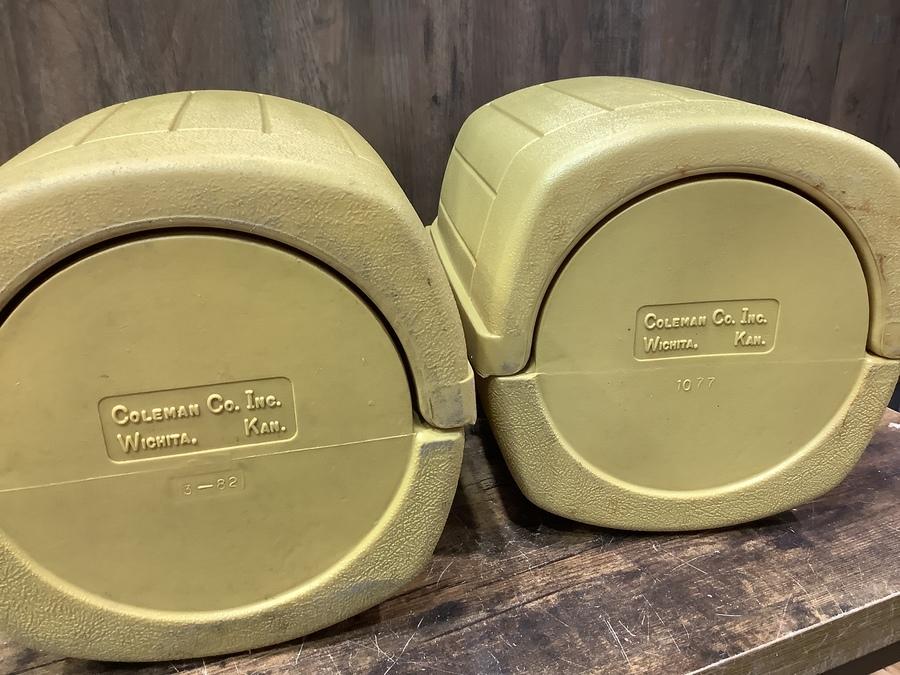 コールマンのクラムシェルケース！ランタンケース単体も買い取ります