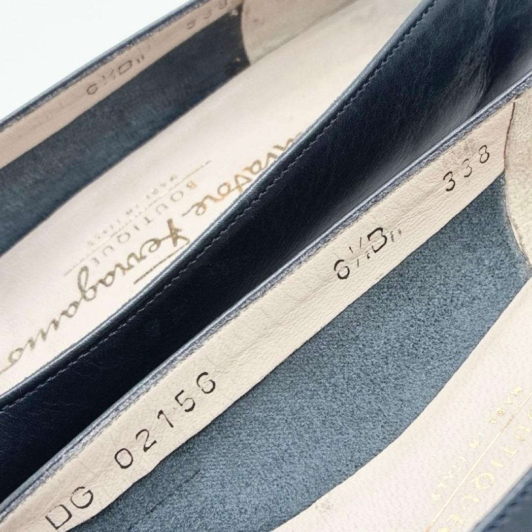 フェラガモ ゴールド金具 ヴァラ リボン パンプス ネイビー 6.5B レザー