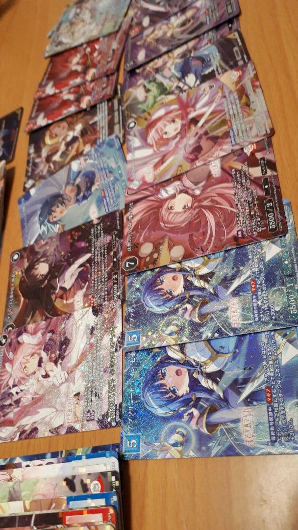 魔法少女まどか☆マギカ　まどマギ　マギレコ　缶バッジ　ストラップなど