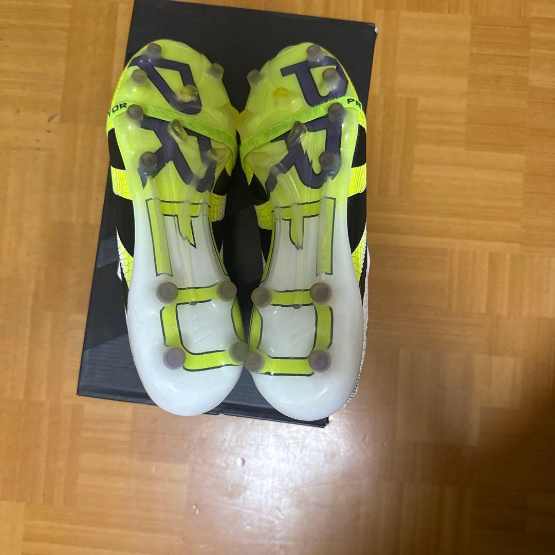 adidasプレデターエリートAGベロ付き - メルカリ