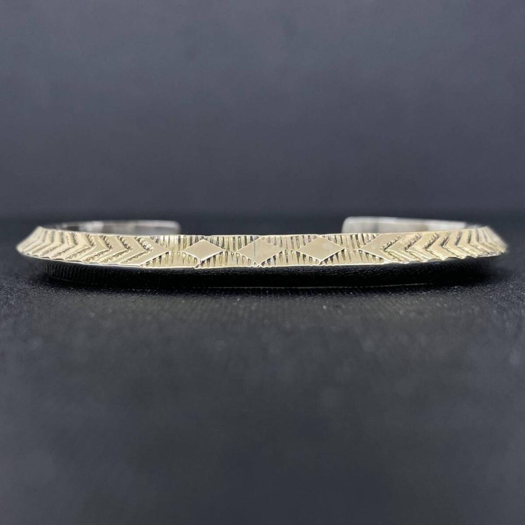 NAVAJO Bruce Morgan 14K シルバー トライアングルバングル