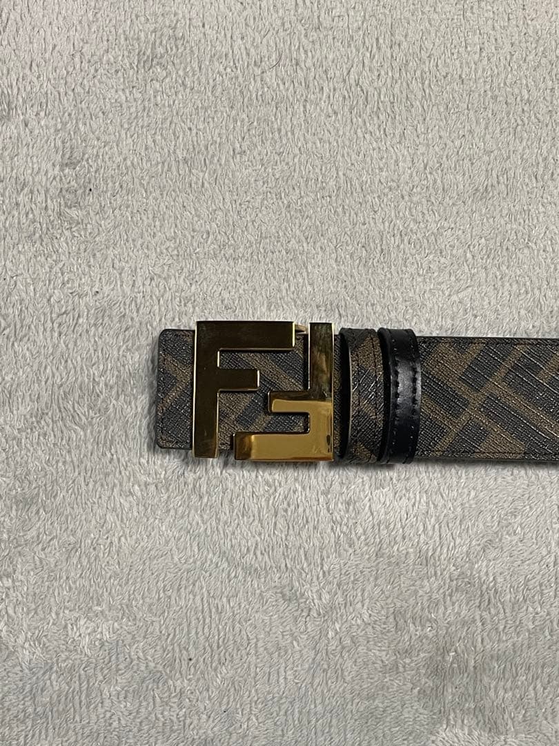 22ss「FENDI」FF Monogram✖Black Reversible アクセサリー