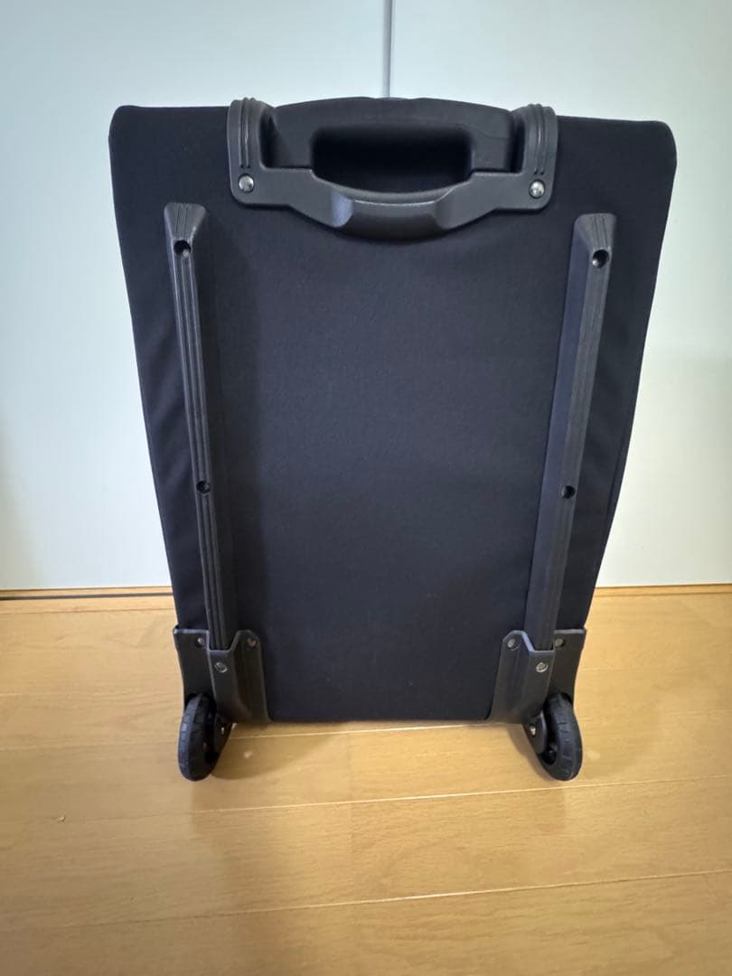 Macpac ウィールドダッフル80 MM82512R - メルカリ