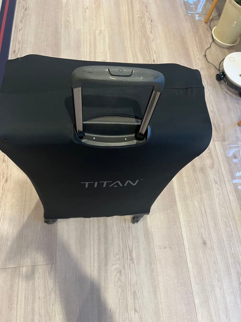 TMTokyo サムソナイト、軽量ソフトケース、グレー、４輪、2.8kg