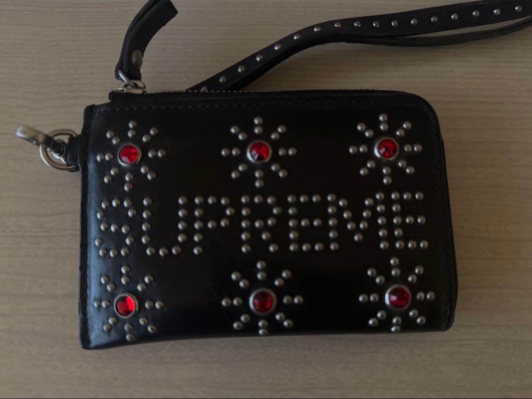 SUPREME シュプリームHTC Studded Wallet財布 - メルカリ
