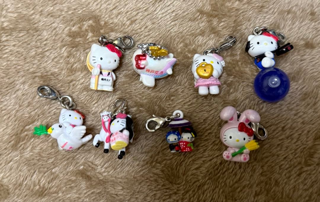 レア有り！ハローキティ　ご当地ストラップ　３１個セット