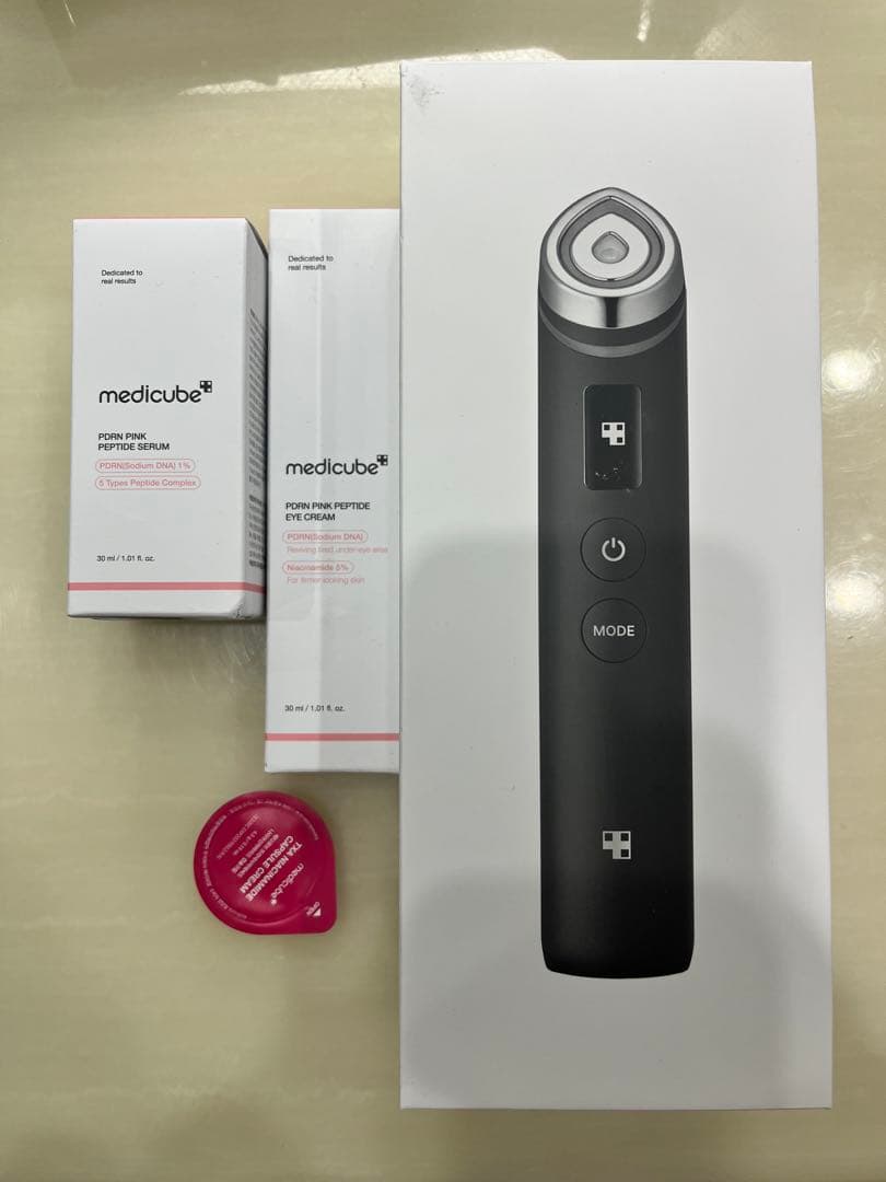 メディキューブ AGE-R ブースタープロ　ブラック medicube AGE－R ブースタープロ ブラック | メディキューブ(medicube