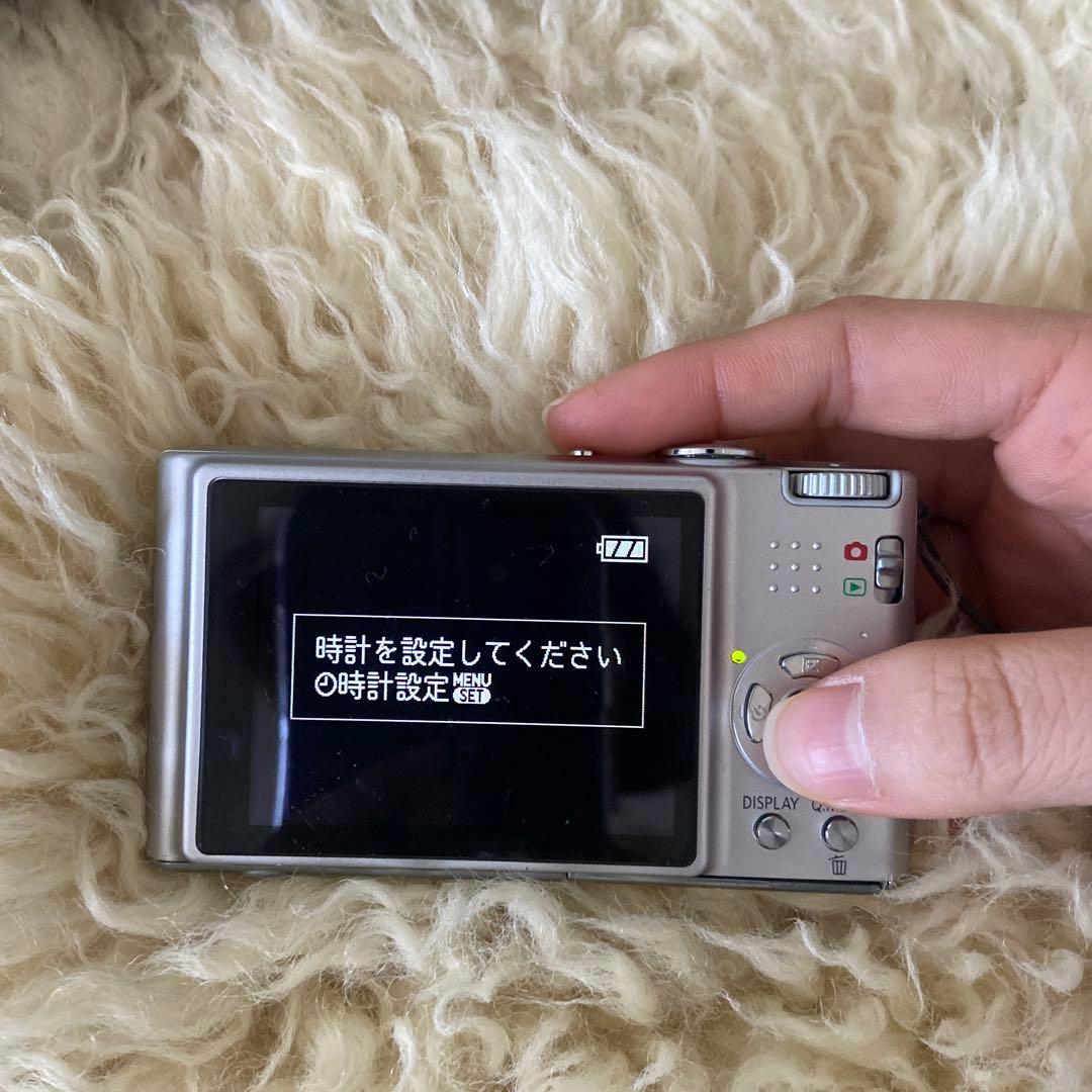 Panasonic LUMIX 10メガピクセル デジタルカメラ