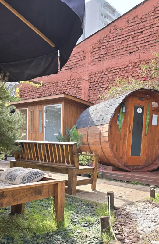 Relájate con nuestro sauna a vapor y sauna seco
