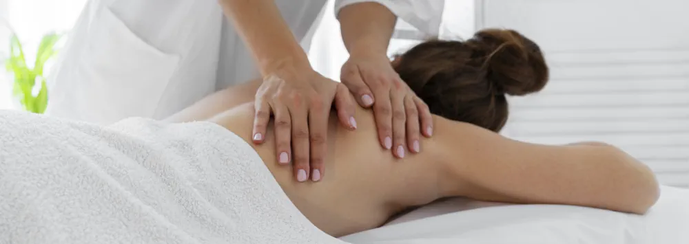 La masoterapia estética es una técnica enfocada en el cuidado del cuerpo y la piel